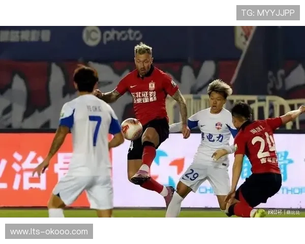 争议判罚频现？亚特兰大进球被吹暴露VAR执法标准争议