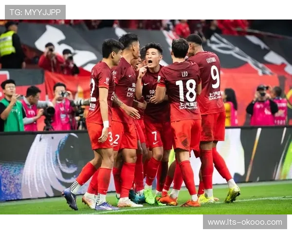 上海海港13名球员合同到期开启俱乐部历史性换血